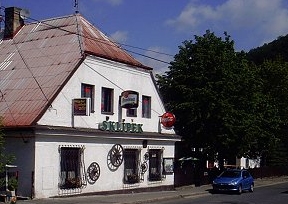 Nightclub, Restaurant und Disko Skl&iacute;pek in Star&eacute; Splavy